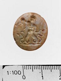 Roman Chalcedony - Carnelian ring stone
ca. 1st century B.C.–3rd century A.D.